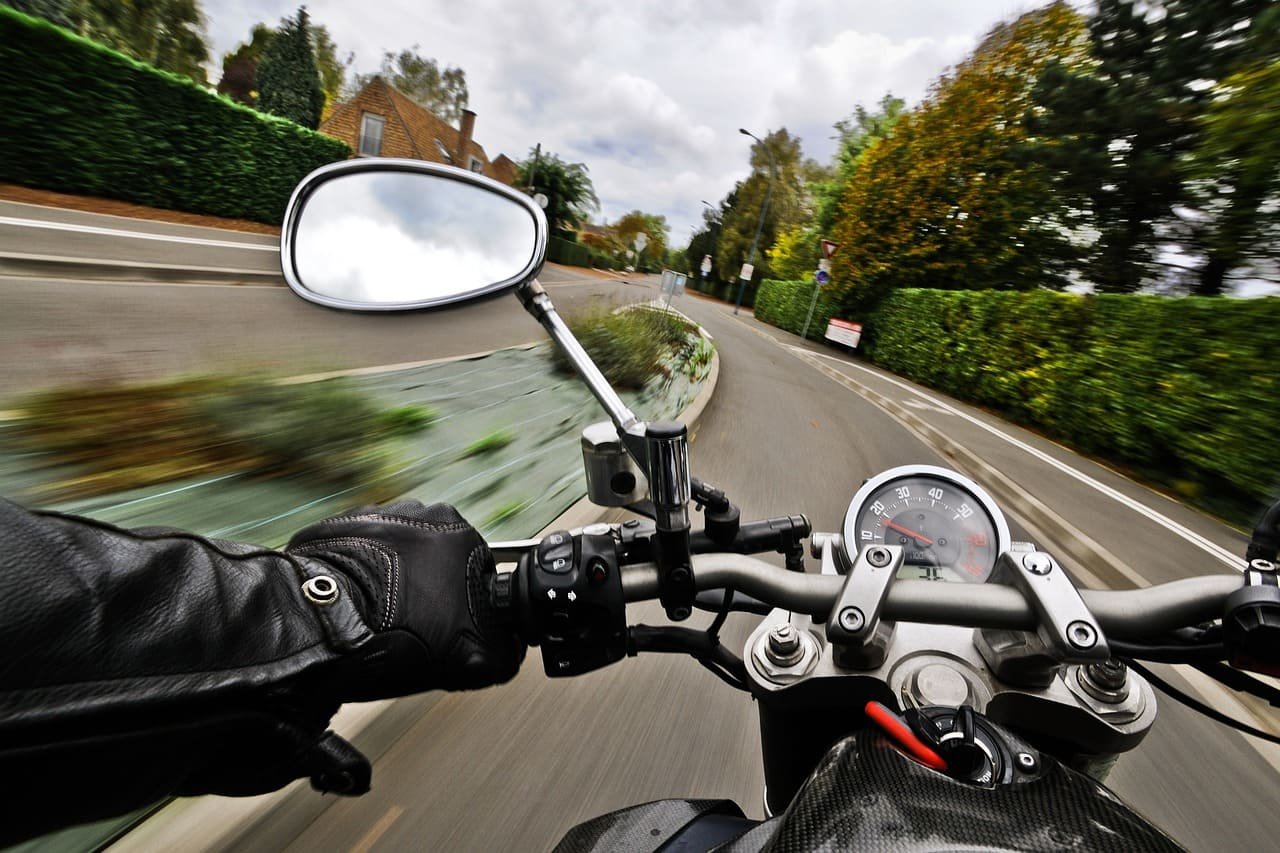 Confira 6 dicas para tirar as melhores fotos de moto